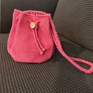 Pink handwoven crossbody bag